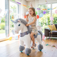 Modell Y®, graues Einhorn, reitbares Spielzeug für 3–4 Jahre